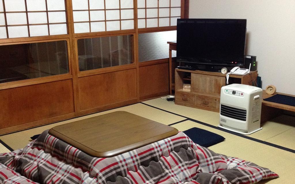 Guest House Yamashita-Ya Nanto Exteriör bild